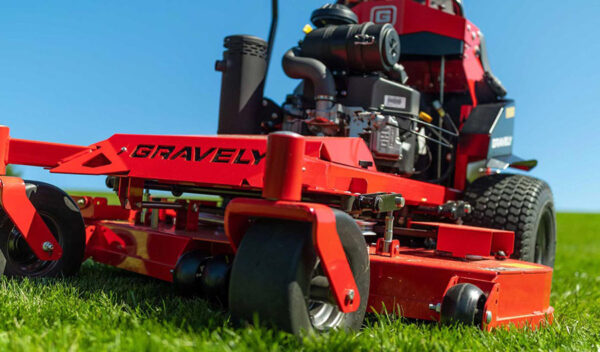 Gravely Pro Stance stand on lawnmower 5