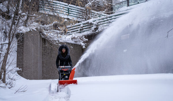 Ariens Compact Series Snow Blower gallery 5